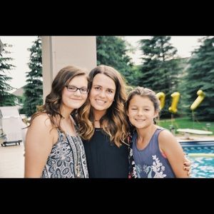 Meet your Posher, Ally